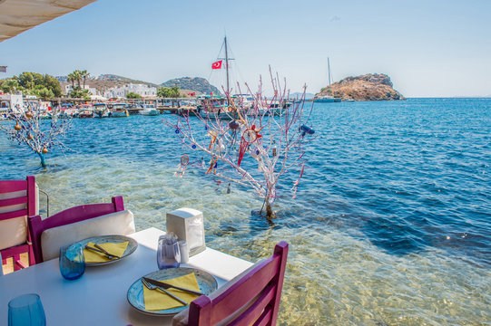 Foolow Your Vibes In Bodrum-Kussadasi-Izmir-Alacati-Istanbul